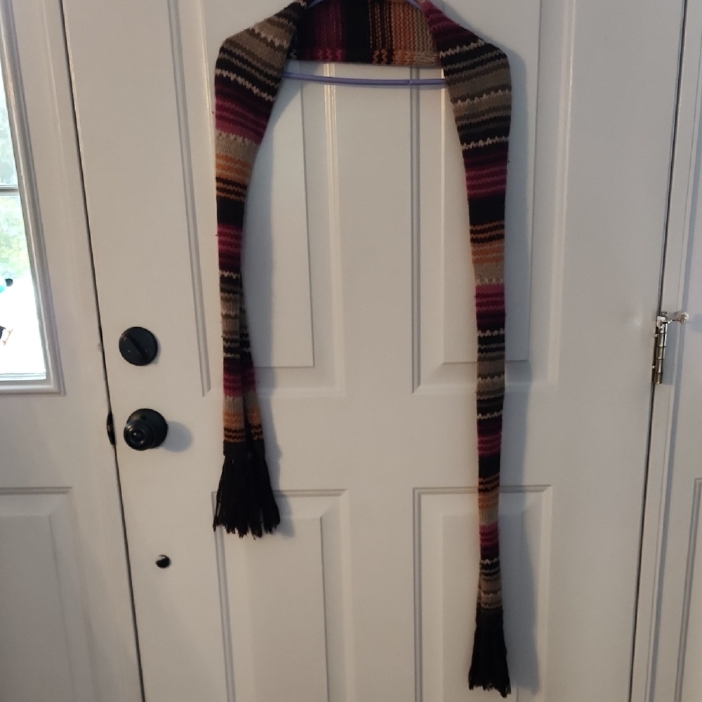 American Eagle Outfitters Brown and Cream Knit Scarf